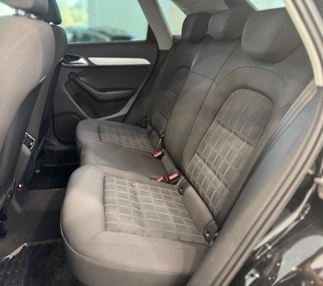 Audi Q3 2.0 TDI 150 CV quattro S tronic line Edition
