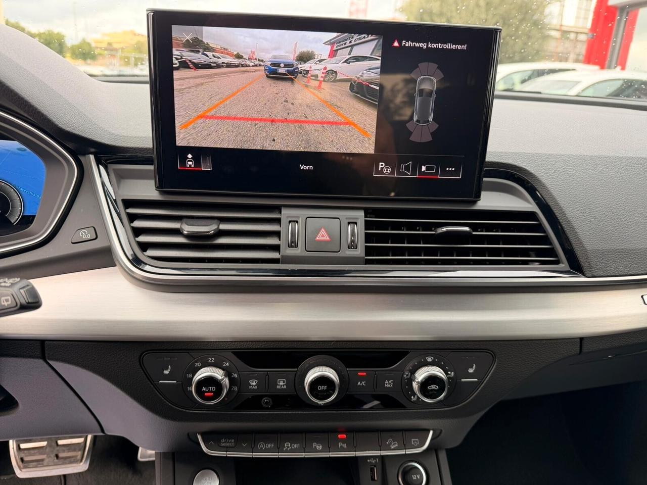 AUDI Q5 2.0 TDI 204CV QUATTRO S TRONIC S LINE BLACK EDITION – 2024