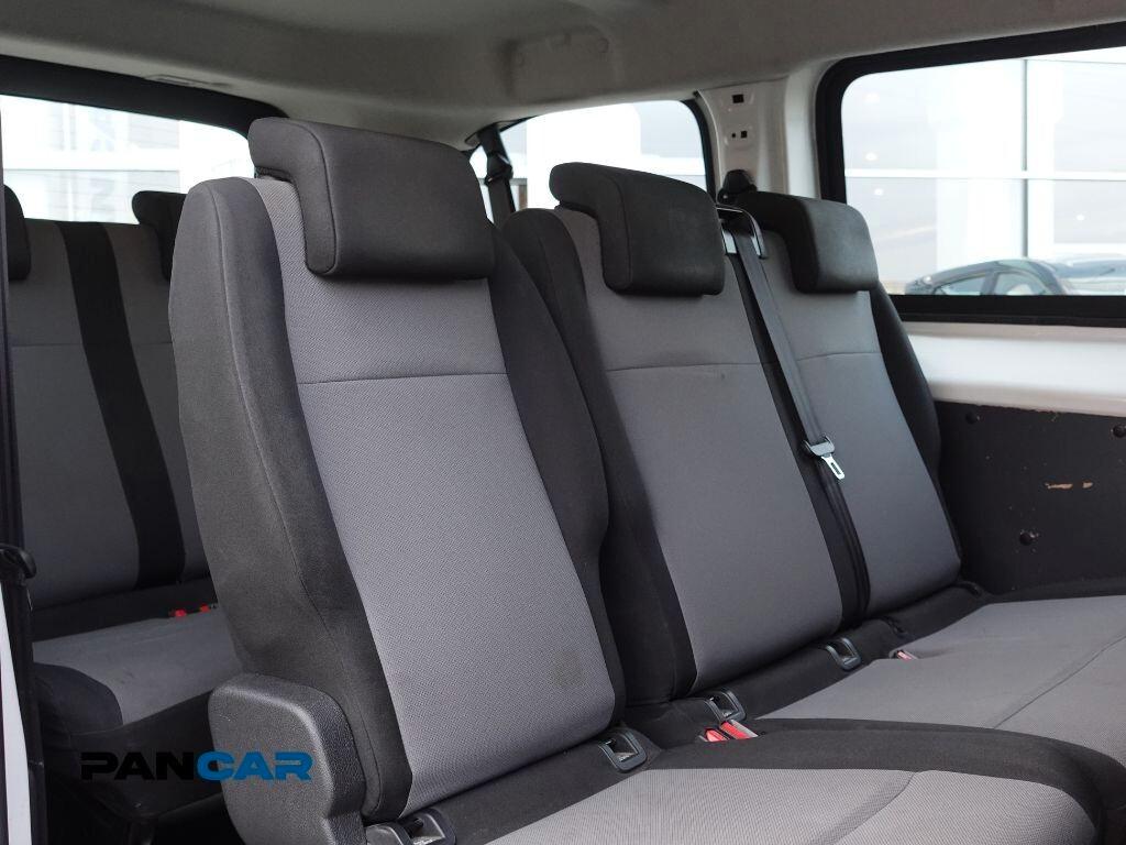 Peugeot Expert BlueHDi 120cv Combi 9 POSTI iva Esclusa