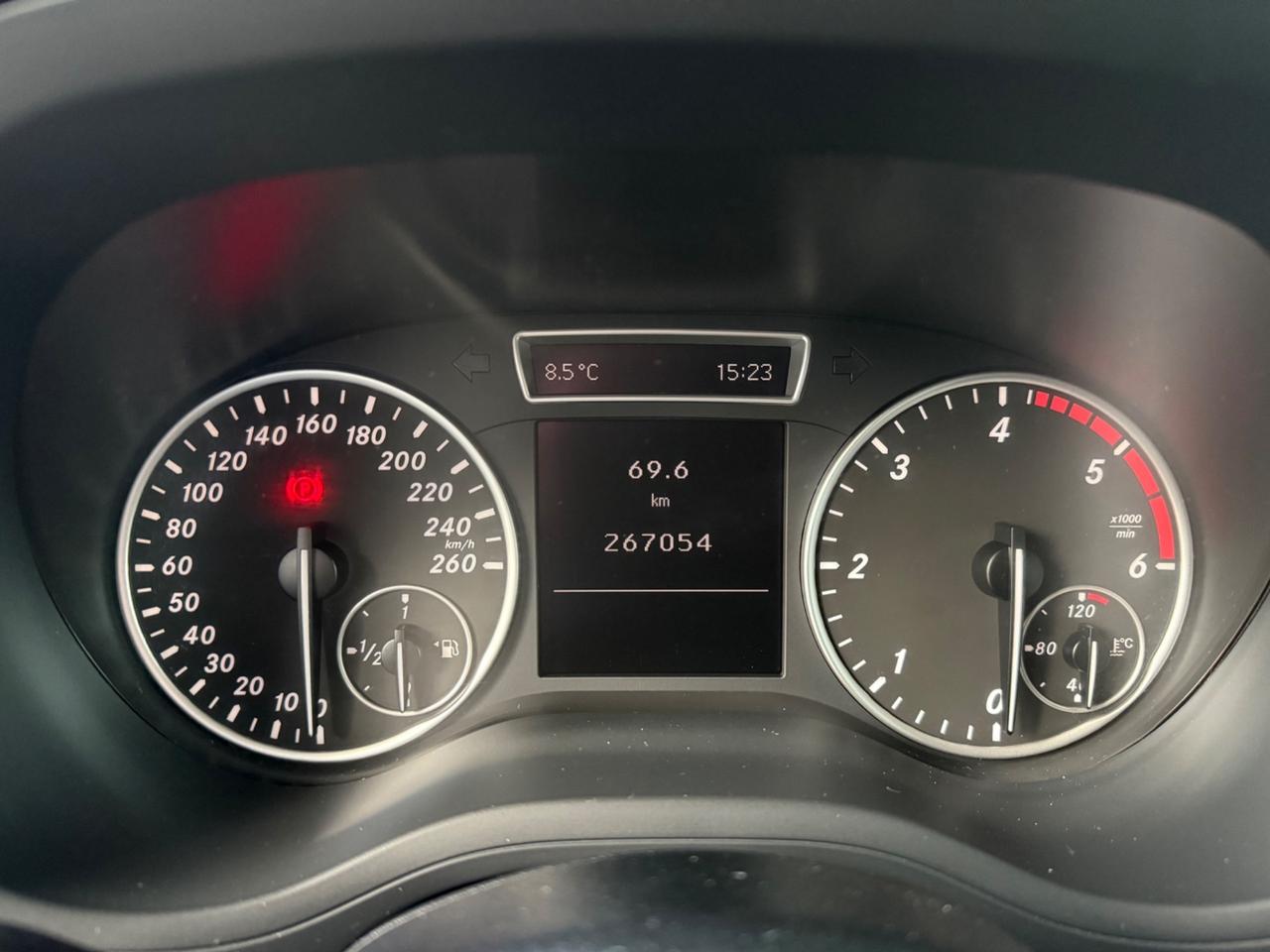 Mercedes-benz B 180 CDI BlueEFFICIENCY Premium MOTORE MERCEDES