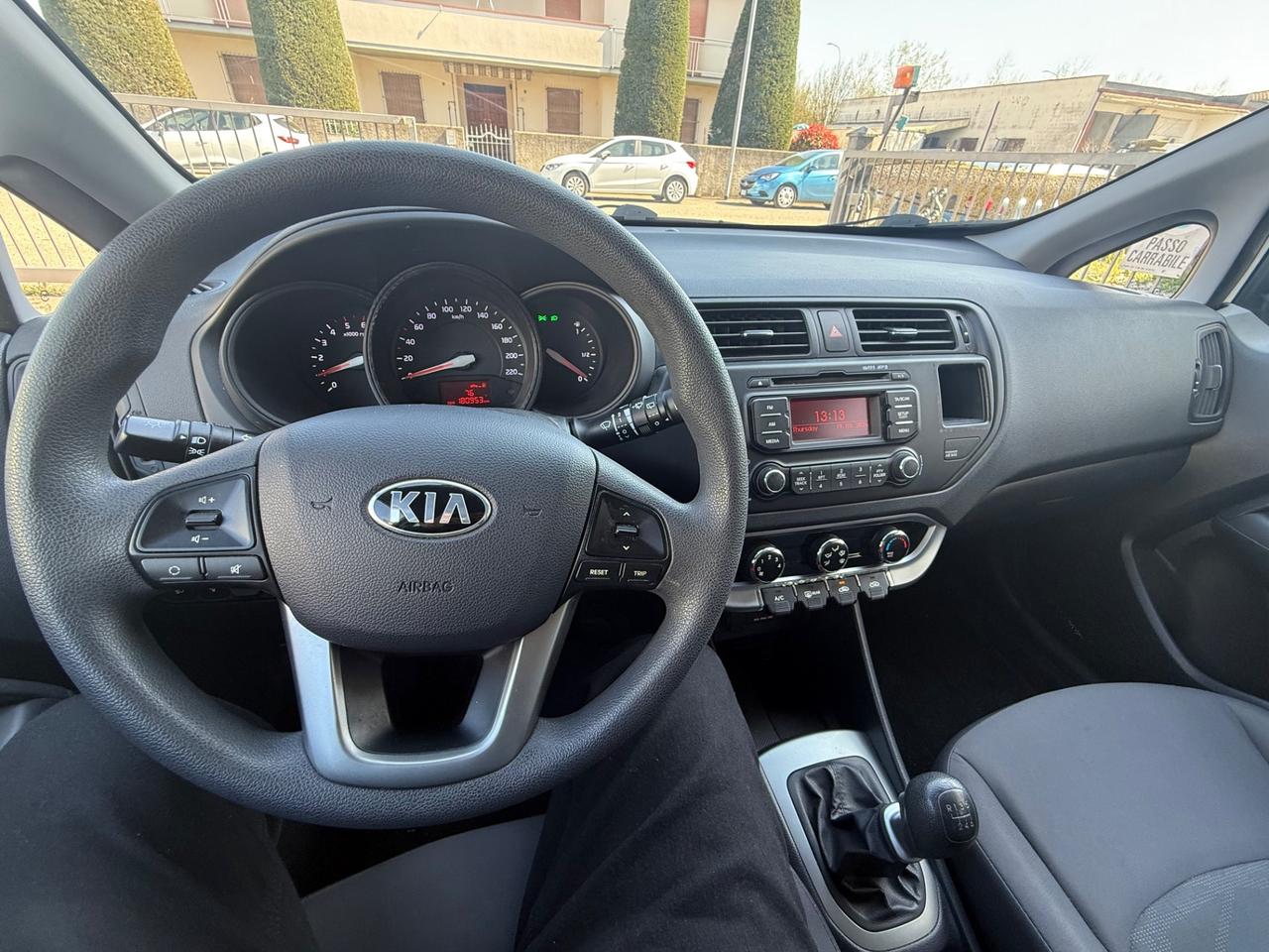 Kia Rio 1.1 CRDi 6 Marce NEOPAT. 2012 UNICO PROP.