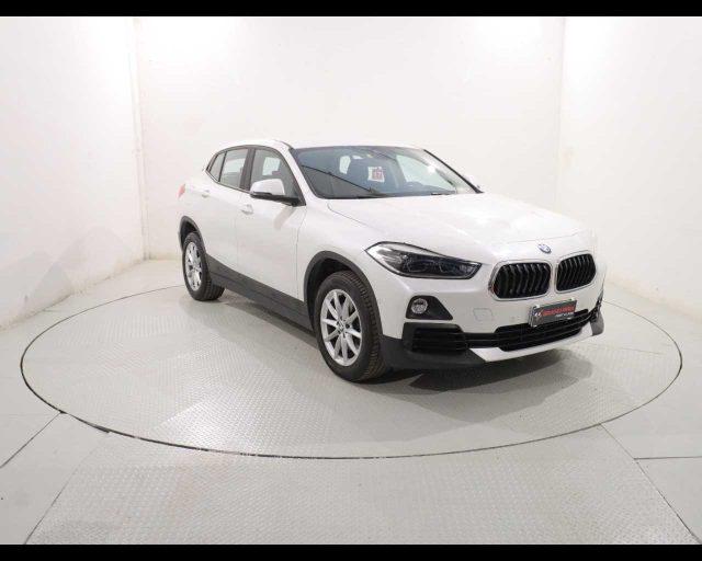 BMW X2 sDrive18d Business-X