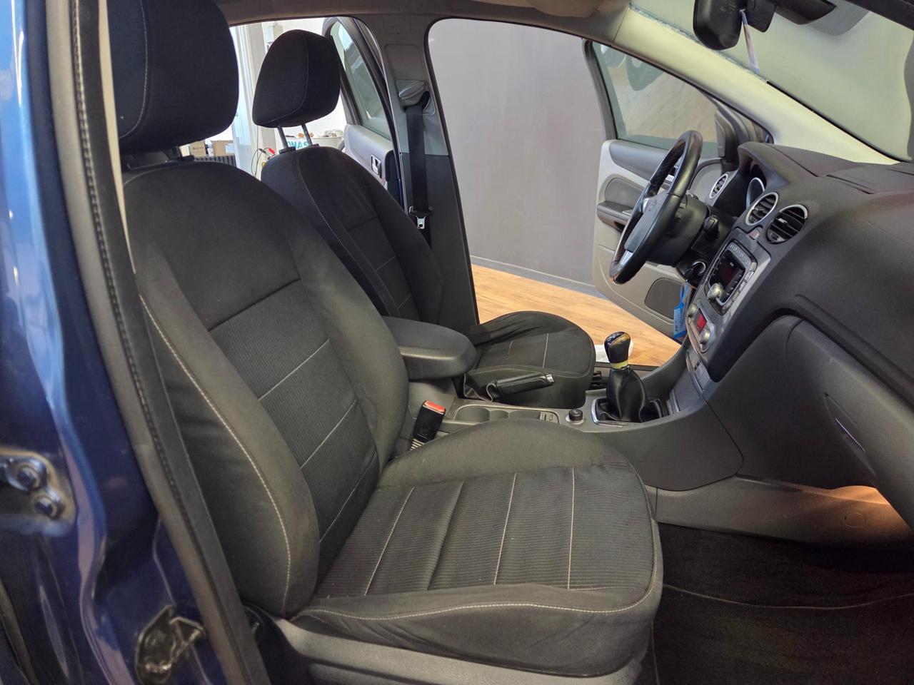 Ford Focus 5 Porte Focus 5p 1.6 tdci Titanium 90cv