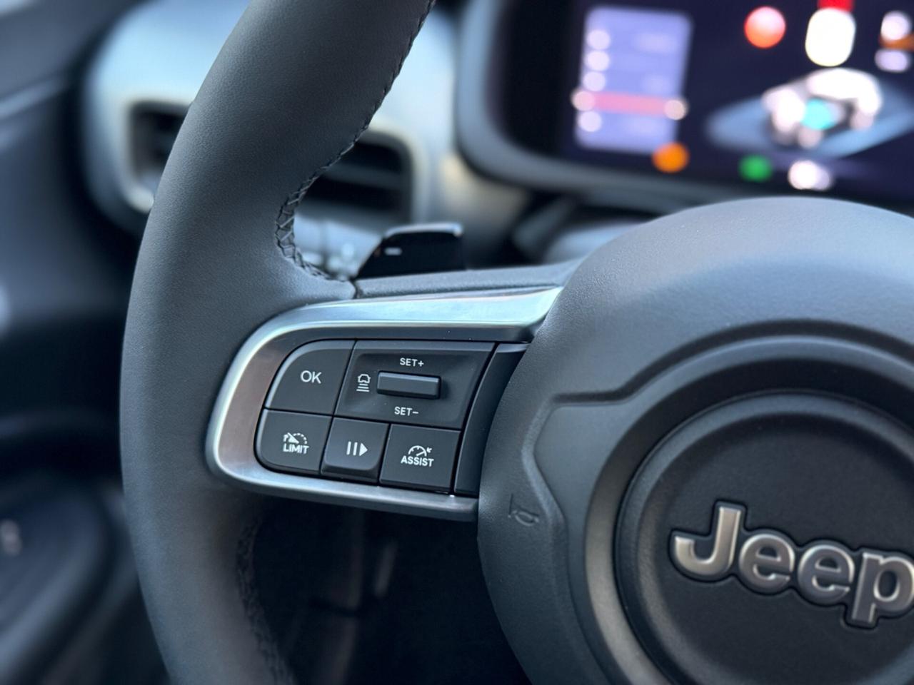 Jeep Avenger 1.2 e-Hybrid 110 cv MHEV Summit