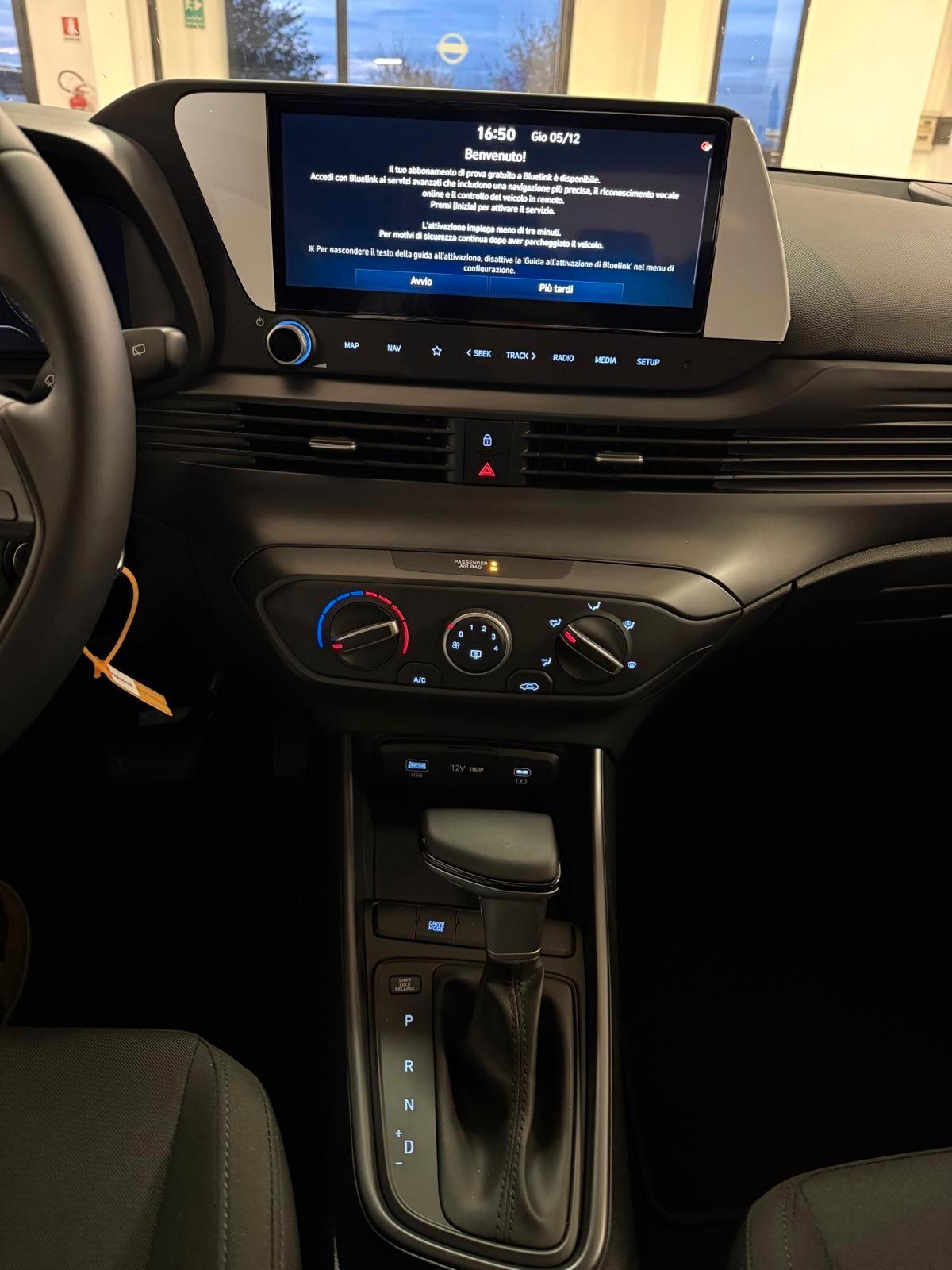 Hyundai i20 1.2 MPI MT Connectline