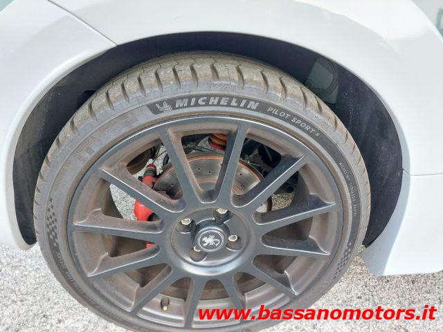 ABARTH 695 1.4 Turbo T-Jet 180 CV 70°