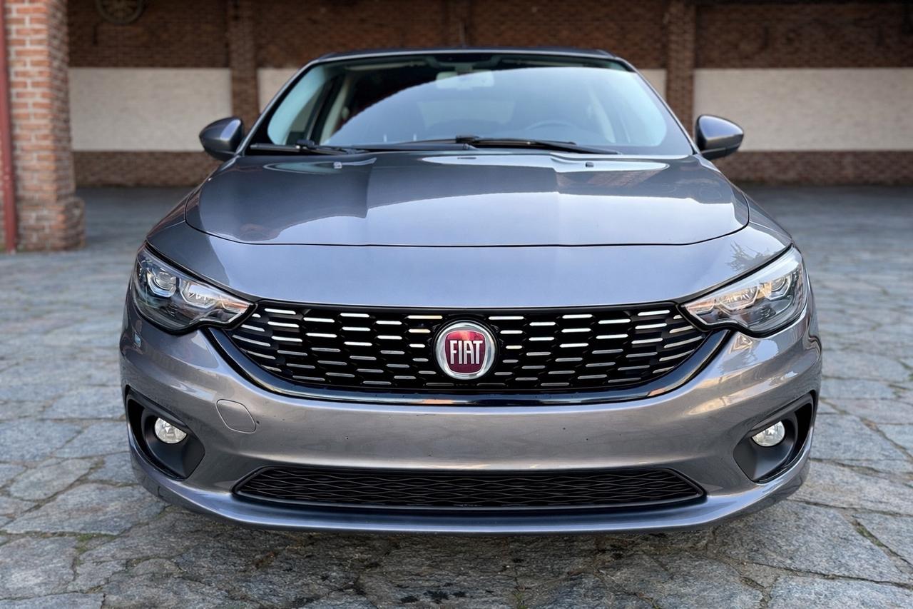 Fiat Tipo Lounge 1.4 95cv