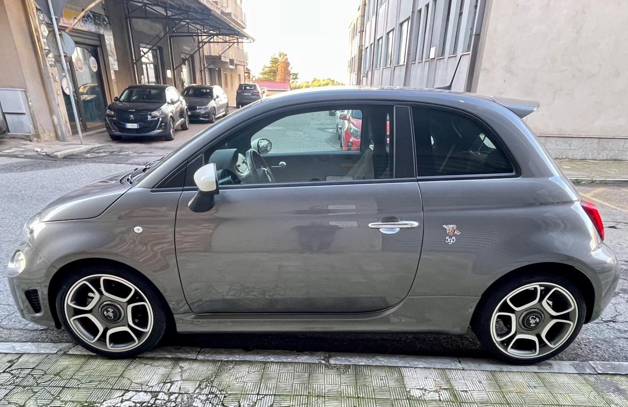 Abarth 595 1.4 Turbo T-Jet 165 CV Turismo( pari al nuovo km 18.400)
