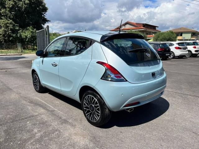 Lancia Ypsilon III 1.0 firefly hybrid Platino s&s 70cv