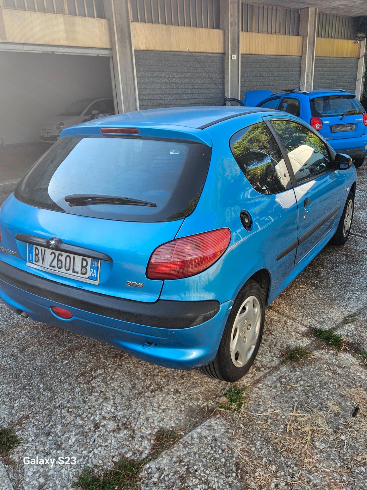 Peugeot 206 1.1 3p. XT