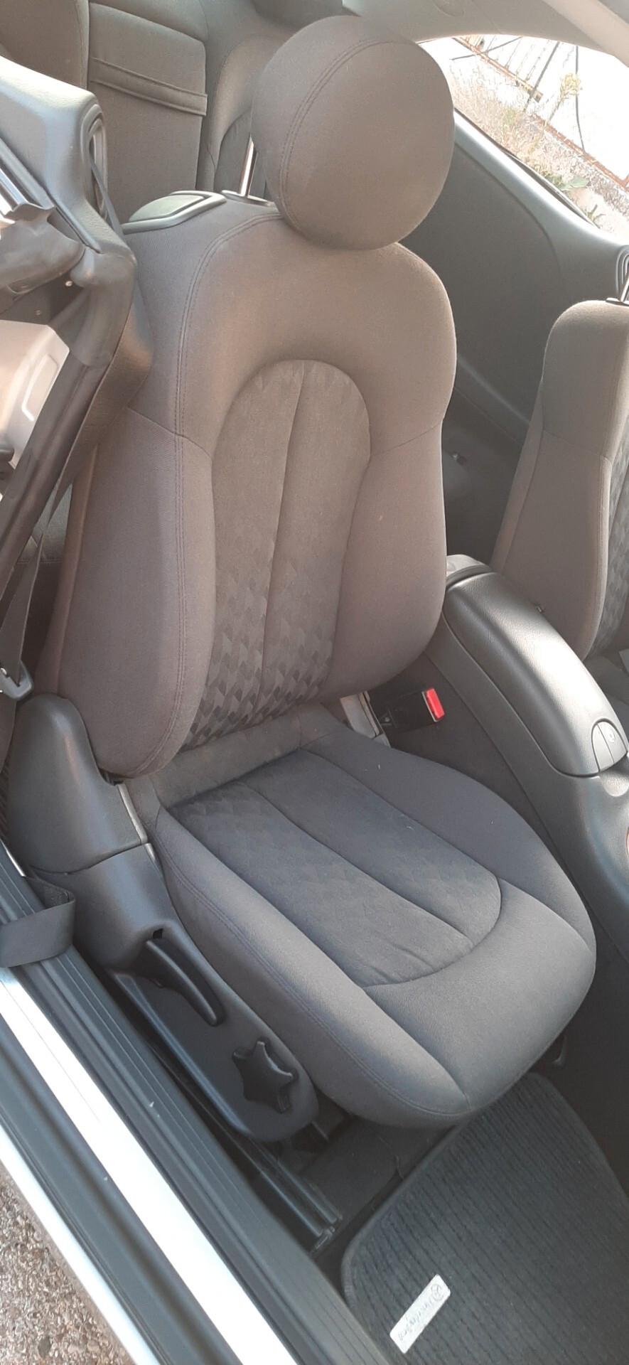 Mercedes-benz CLK 270 CDI cat Elegance