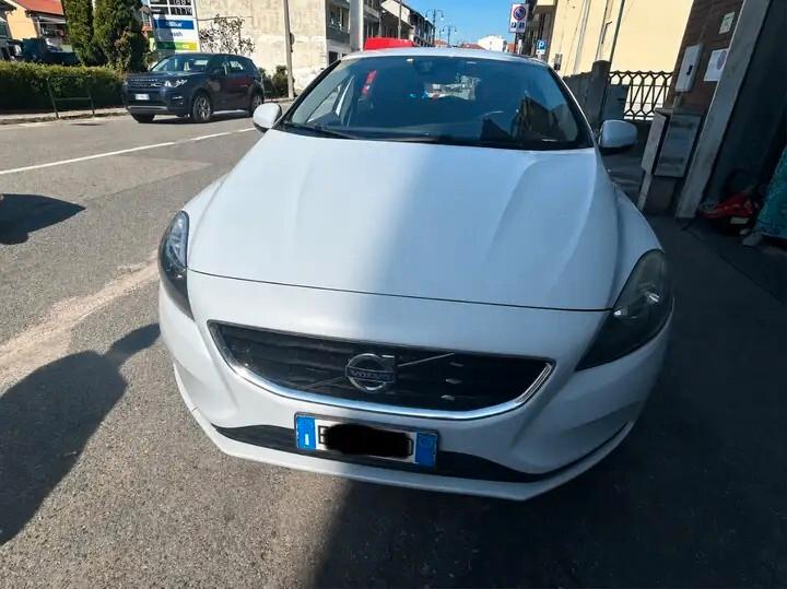Volvo V40 D3 Geartronic Momentum