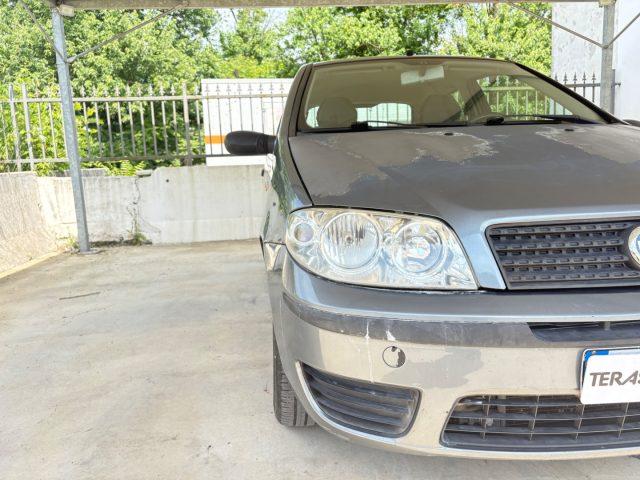 FIAT Punto 1.2 16V 3 porte Emotion OK NEOPATENTATI
