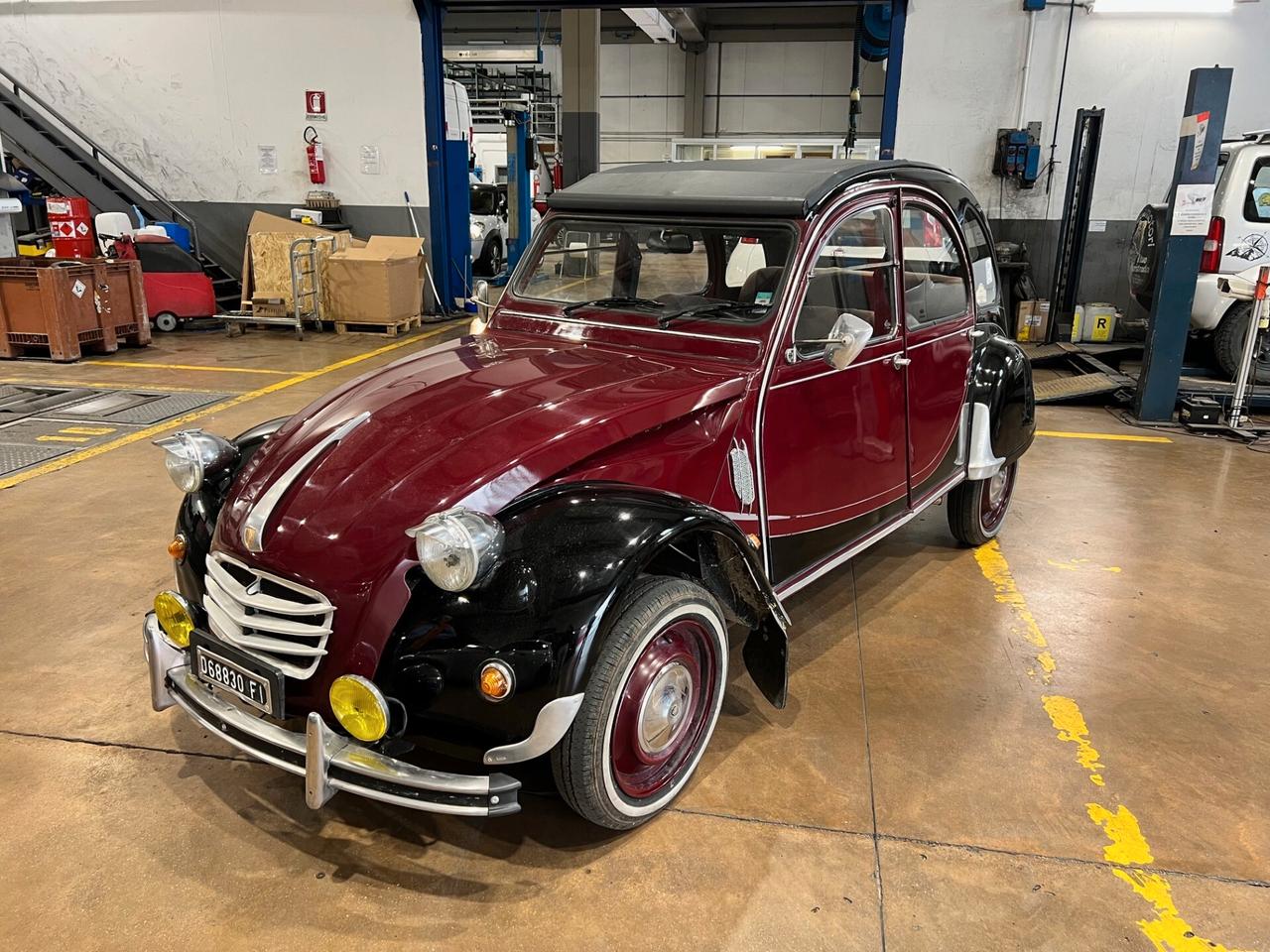 Citroen 2CV 6 Charleston
