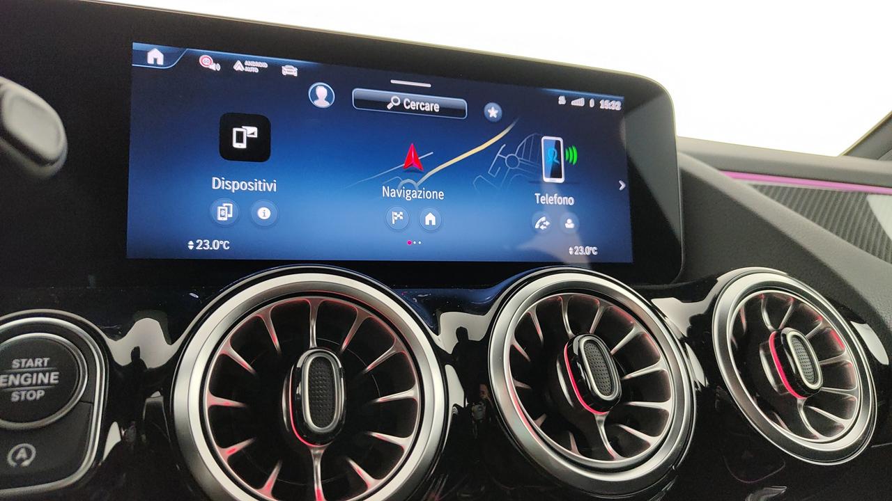 Mercedes-Benz GLA 200 d automatic