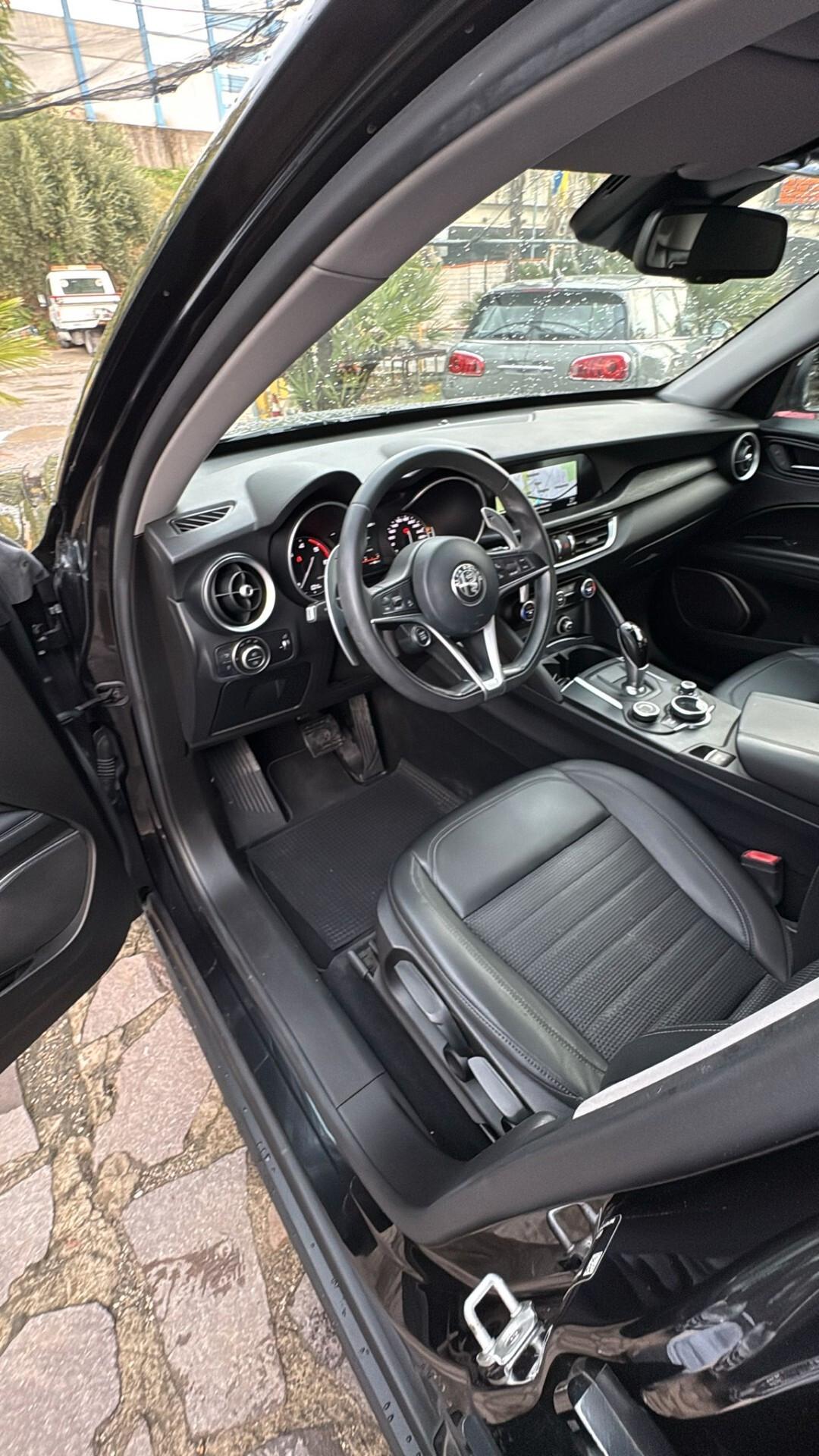 Alfa Romeo Stelvio 2.2 Turbodiesel 210 CV Q4 Super