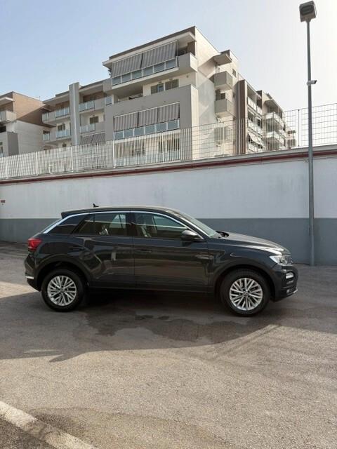 Volkswagen T-Roc 1.0 TSI Business BlueMotion Technology