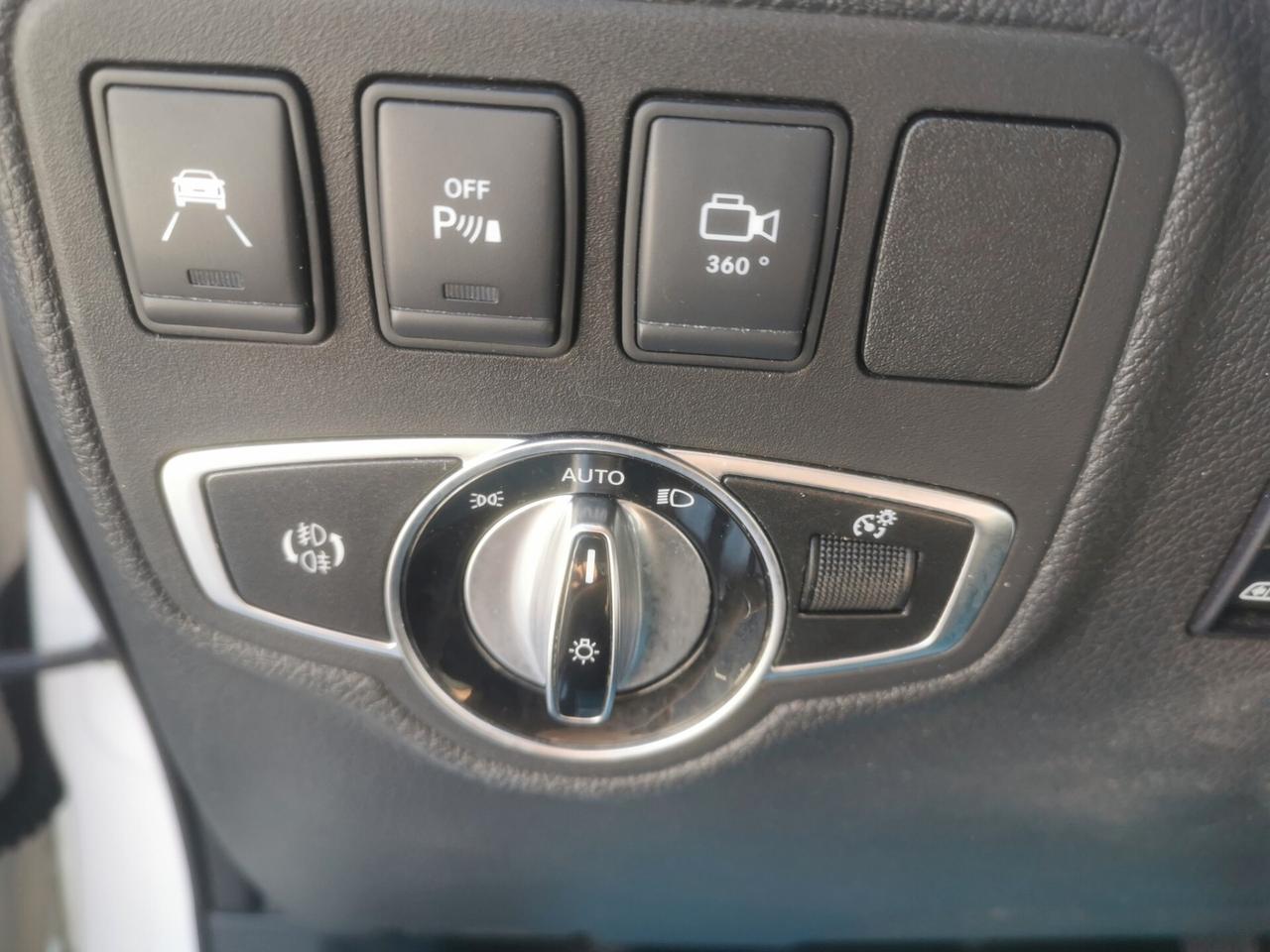 Mercedes-Benz Klasse X 250 d 4MATIC 190 Cv Doppelkabine Progressive 2019