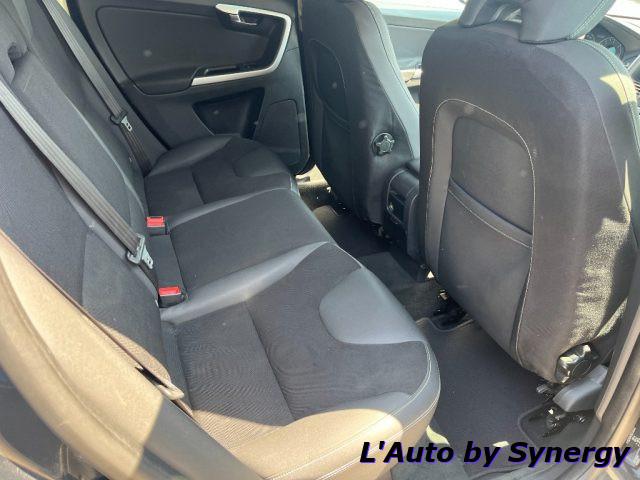 VOLVO XC60 2.4 D 163 CV AWD Geartronic Summum