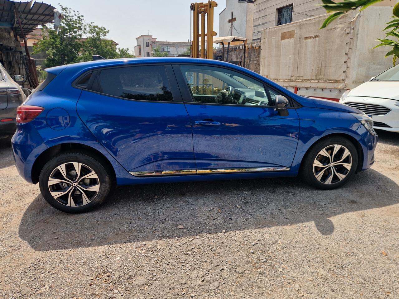Renault Clio Blue dCi 100 CV Evolution-2023