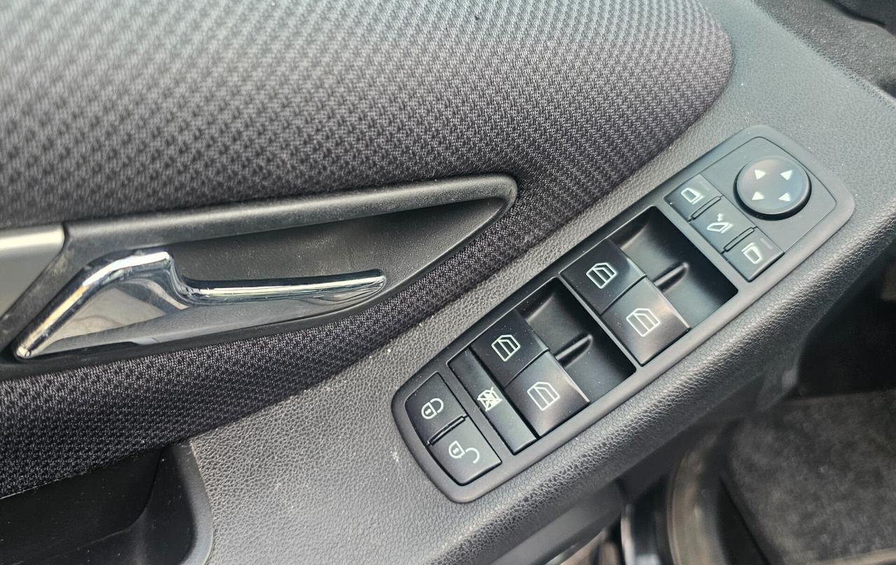 Mercedes-benz A 180 CDI Elegance Neopatentati