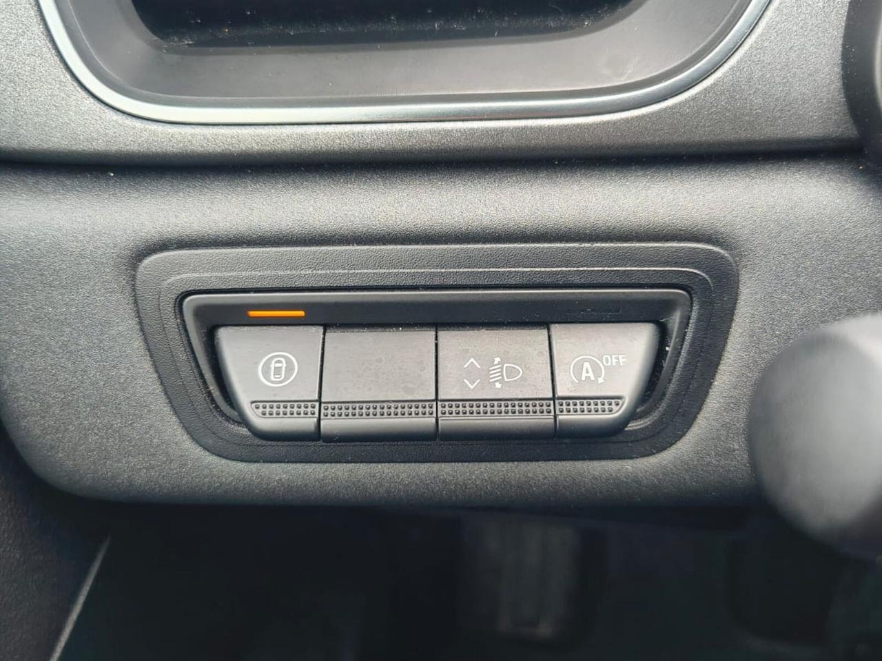 Renault Captur Mild Hybrid 160 CV EDC Techno