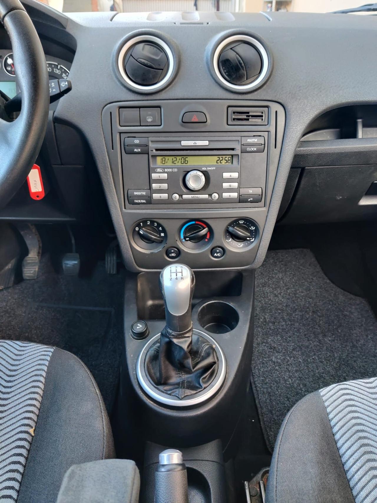 Ford Fusion 1.4 TDCi