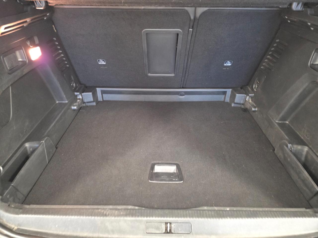 Peugeot 3008 BlueHDi 130 S&S EAT8 Allure Pack
