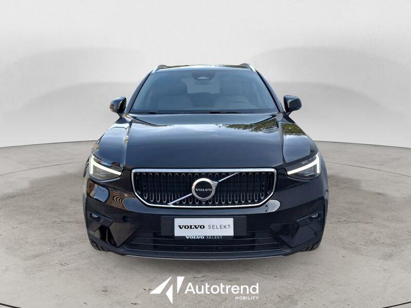 Volvo XC40 B3 163+14 CV Automatico LED Core