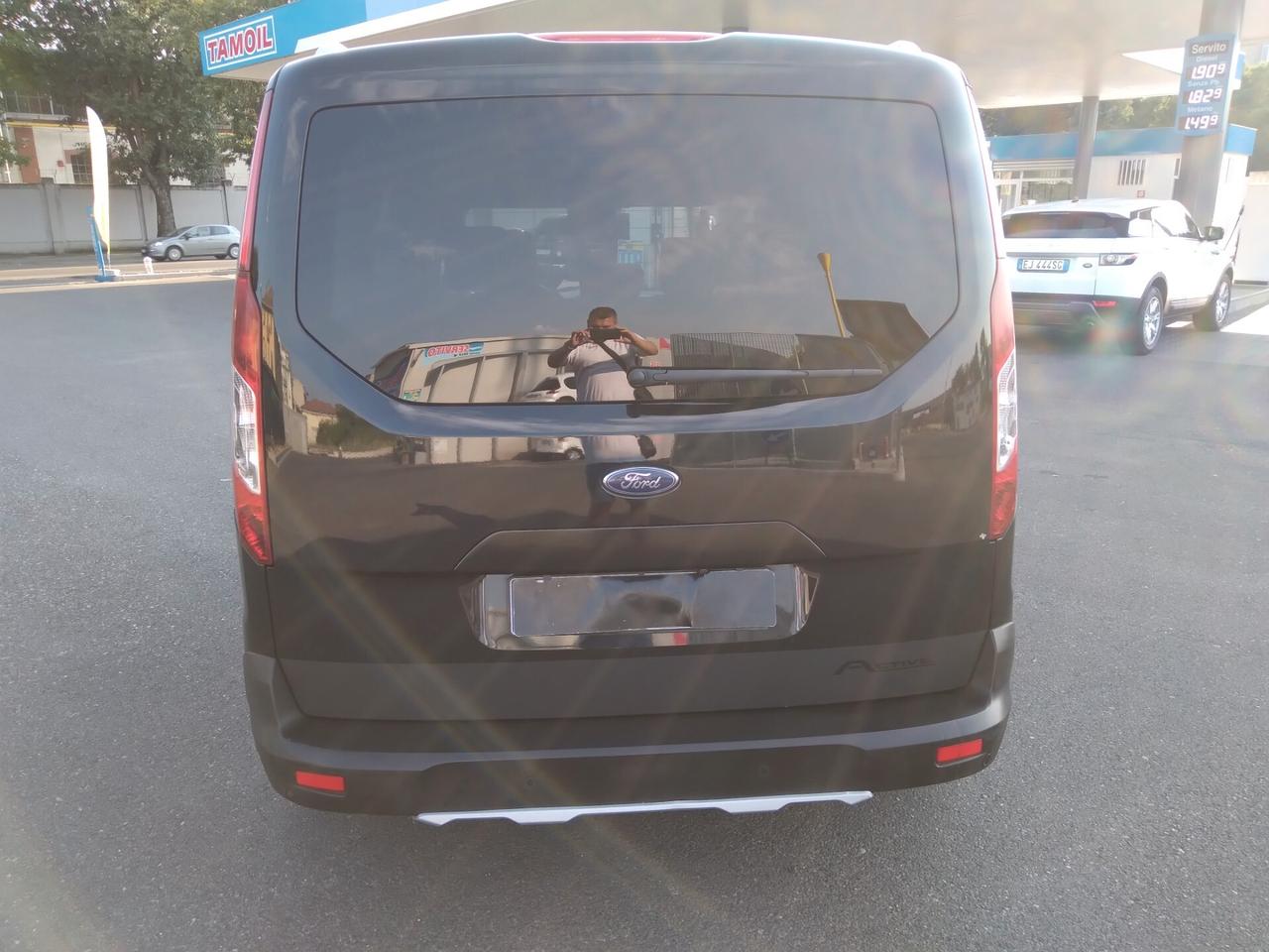 Ford Tourneo Connect Gran Active 1.5 EcoBlue 120 CV S&S Aut.x neopatentati