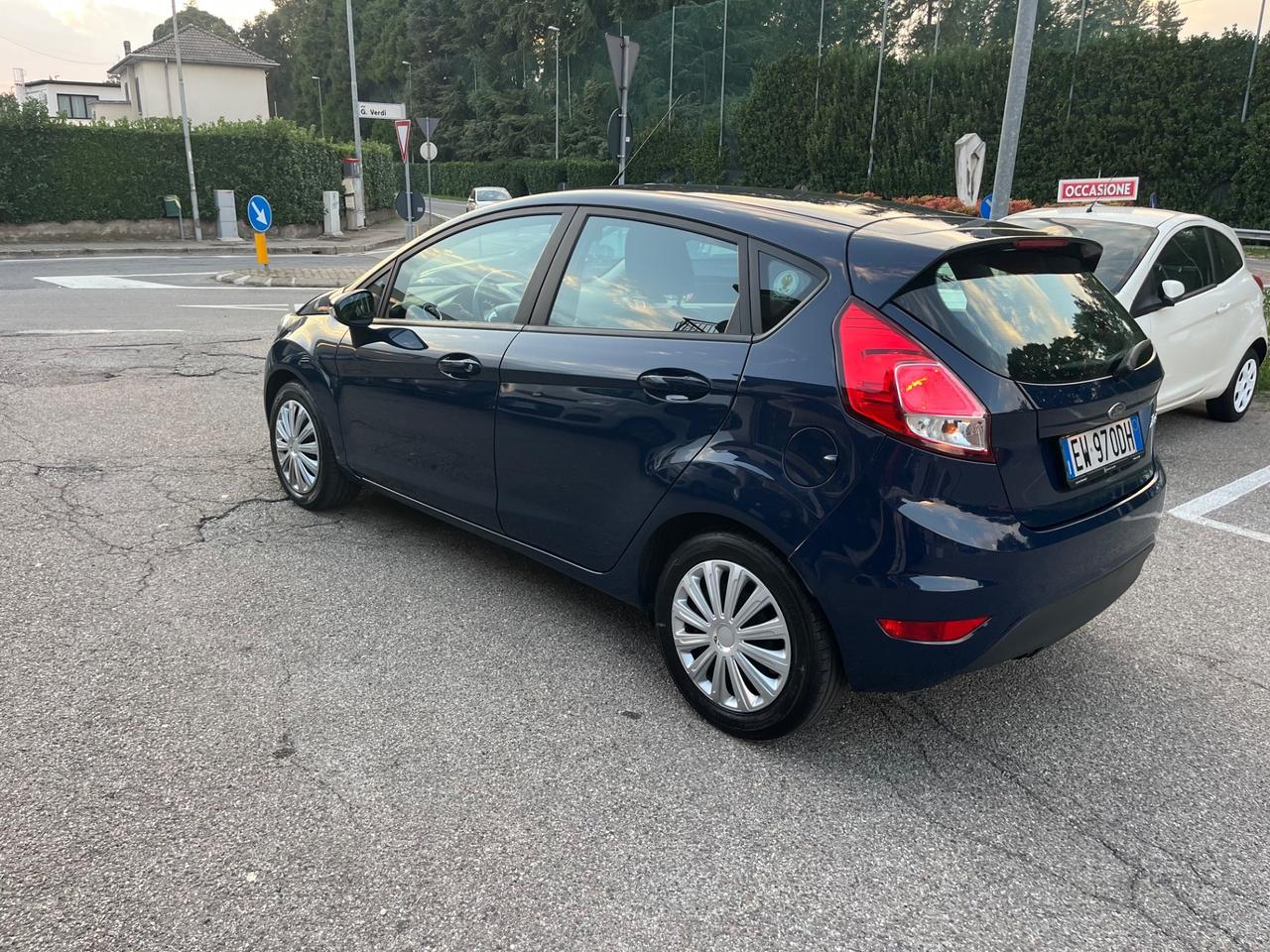 Ford Fiesta 1.5TDCI/75CV/neopatentato/Euro 5B con FAP/unico proprietario/5Porte e 5Posti