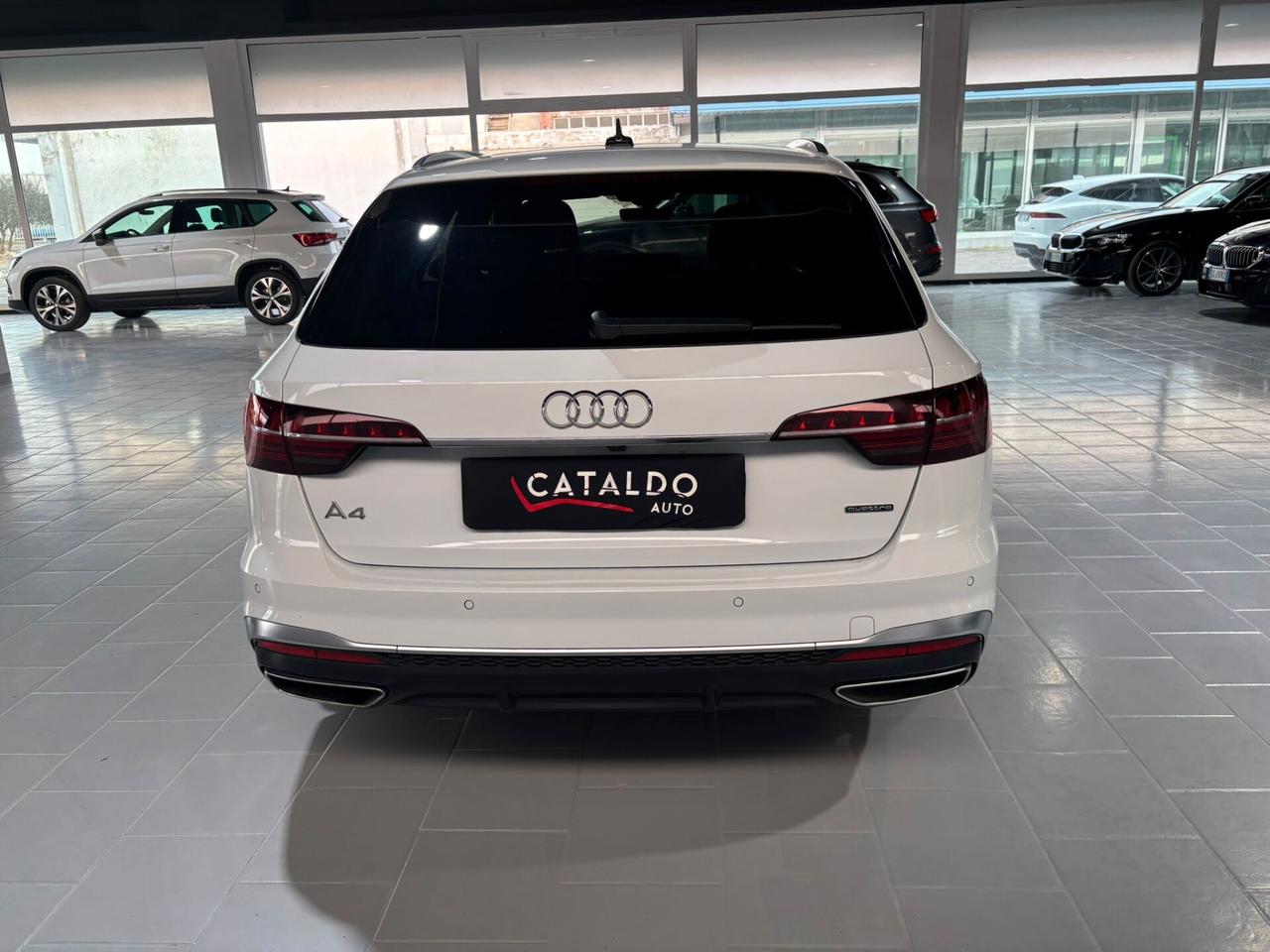 Audi A4 Avant 40 TDI S tronic line edition