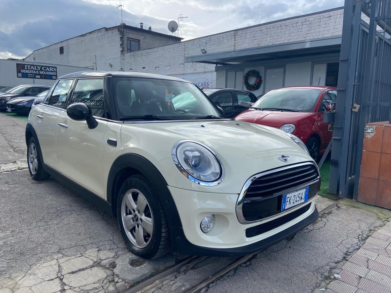 Mini 1.5 Cooper D 116 cv AUTOM