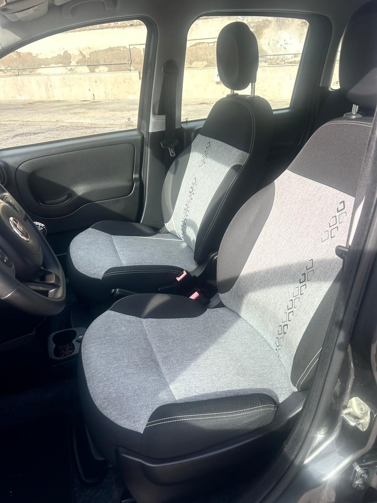 Fiat Panda 1.2 Connected by Wind