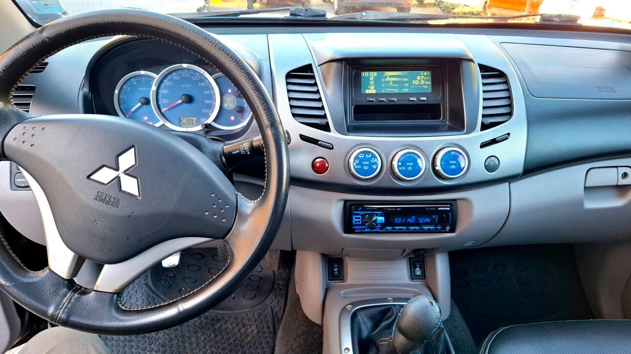 L200 2.5 DI-D/136CV Double Cab Intense