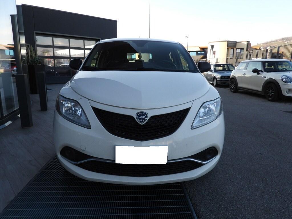 Lancia Ypsilon 5 Porte 1.2 Gold