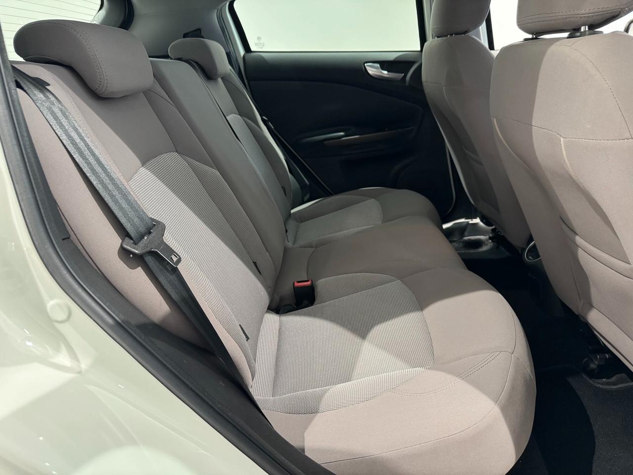 Alfa Romeo Giulietta 1.6 JTDm-2 105 CV Distinctive