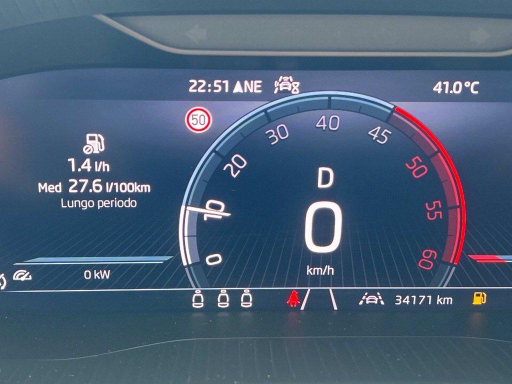 SKODA Karoq 2.0 tdi executive 4x4 150cv dsg del 2025