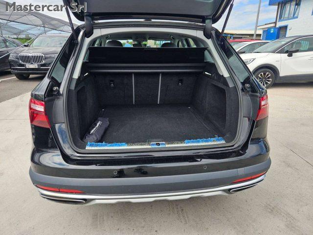 AUDI A4 allroad A4 Allroad Quattro 40 2.0 tdi mhev Business 204cv