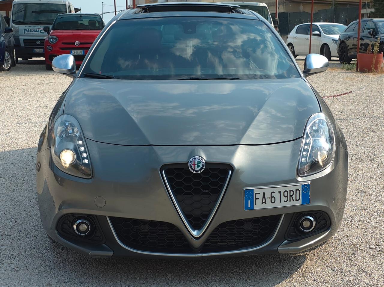 Giulietta 1750 Turbo TCT Quadrifoglio Verde