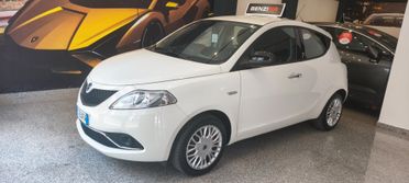 Lancia Ypsilon 1.2 69CV Gold SENSORI 2016