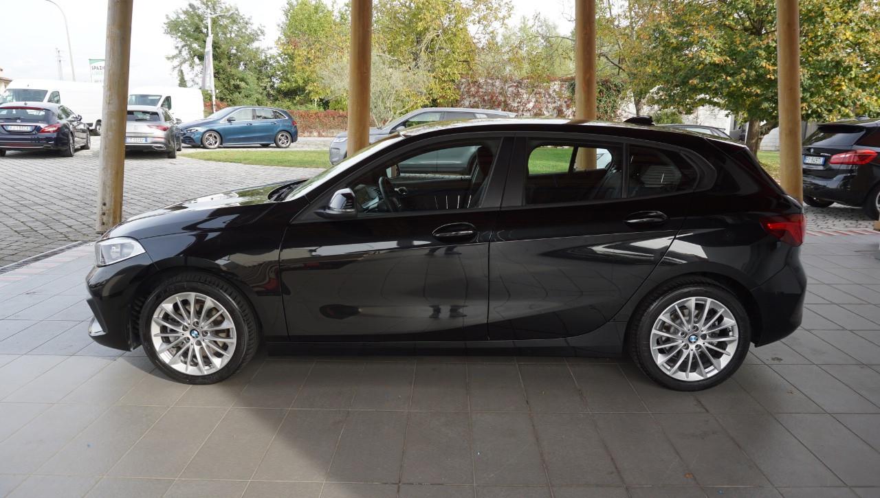 BMW 118 i Business Advantage 140cv auto
