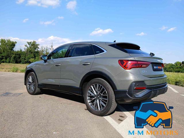 AUDI Q3 SPB 45 TFSI e S tronic Business Plus