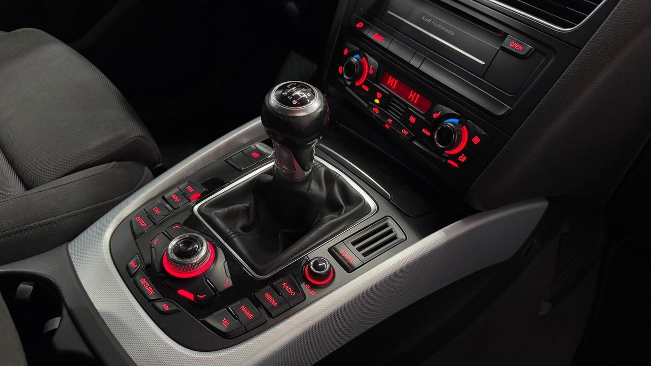 Audi Q5 2.0 TDI 170CV quattro Plus-2012