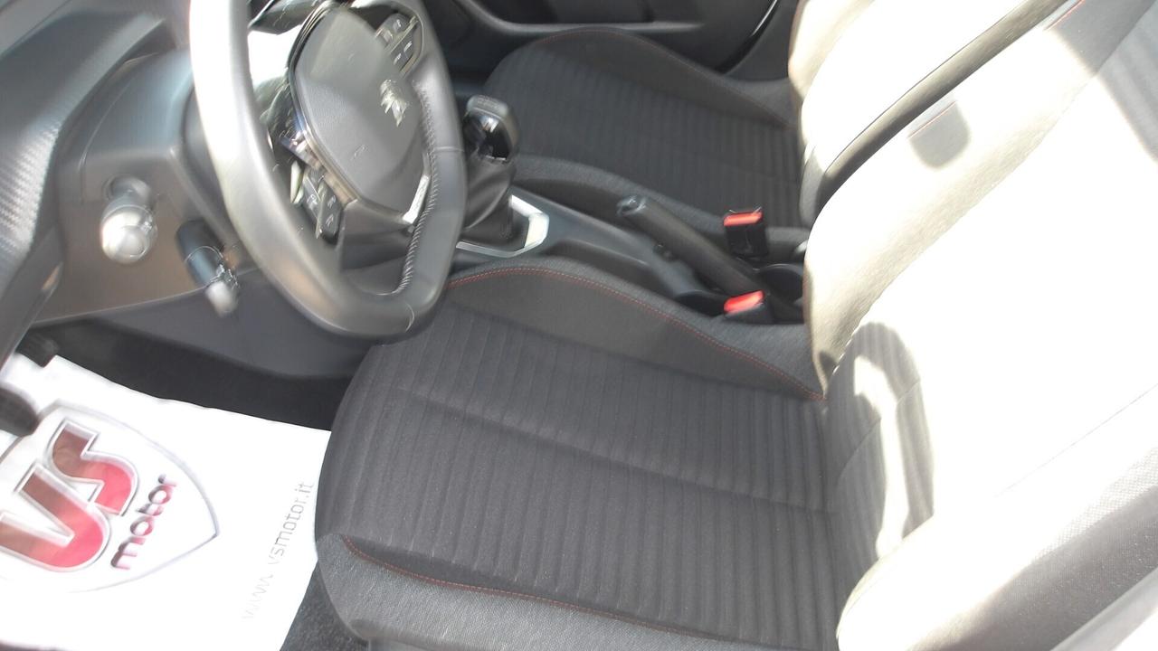 PEUGEOT 208 1.2 BENZ-PREZZO PROMO!