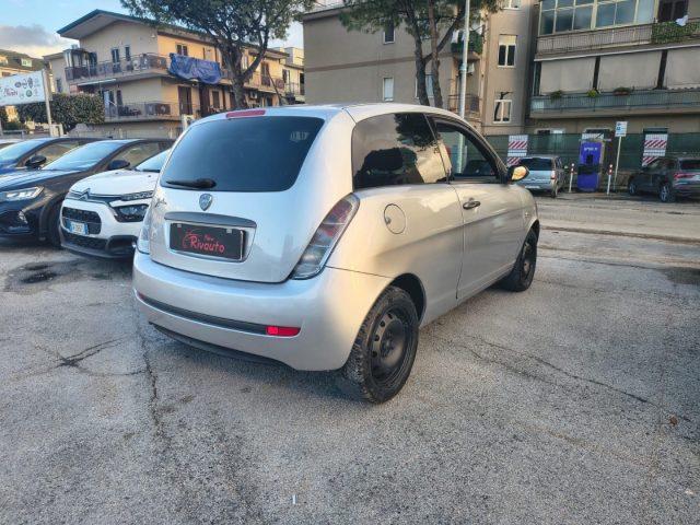 LANCIA Ypsilon 1.3 MJT 90 CV Platino