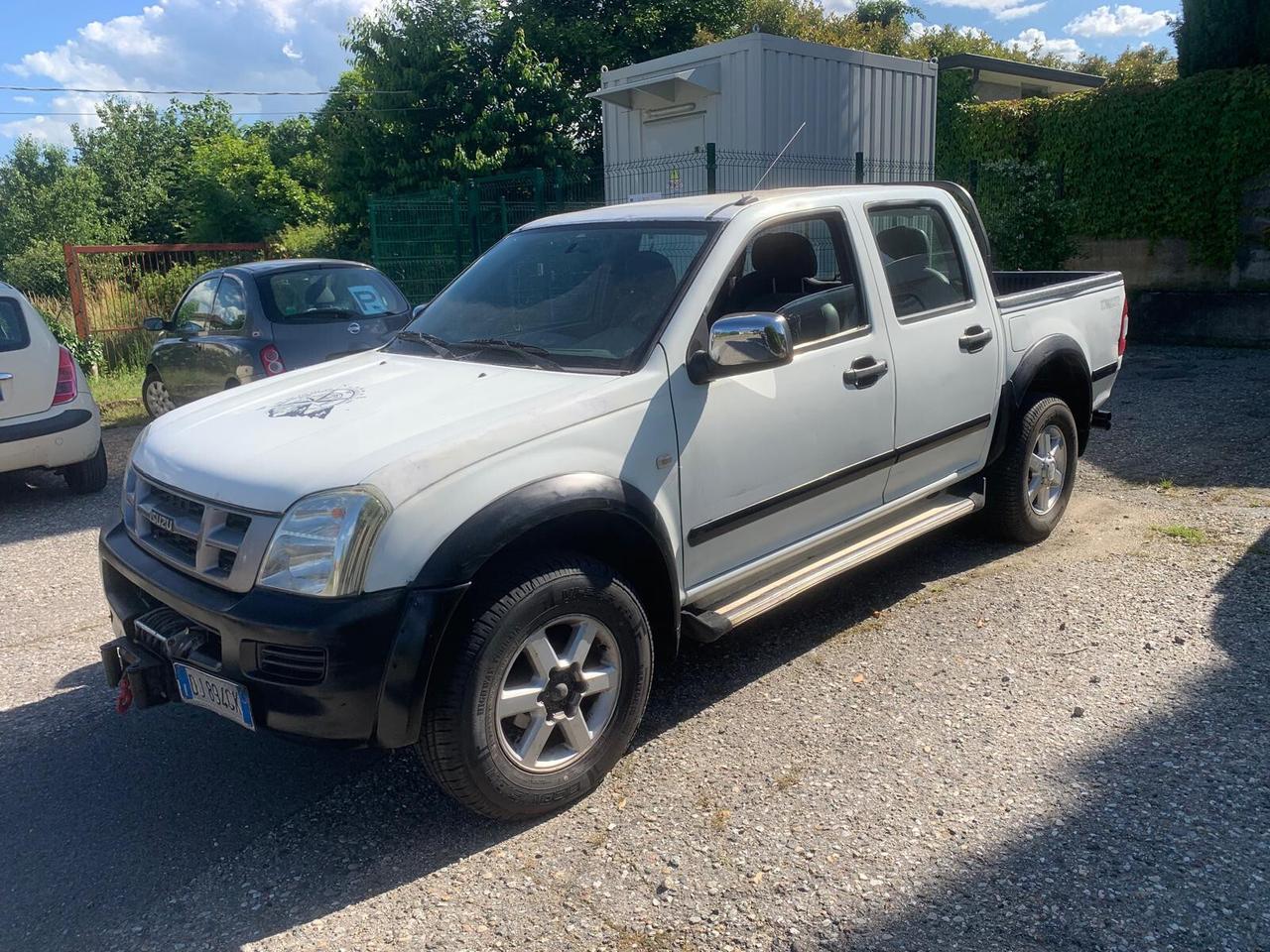 Isuzu D-Max 3.0 TD cat Crew Cab 4WD Pup LS Roadmap