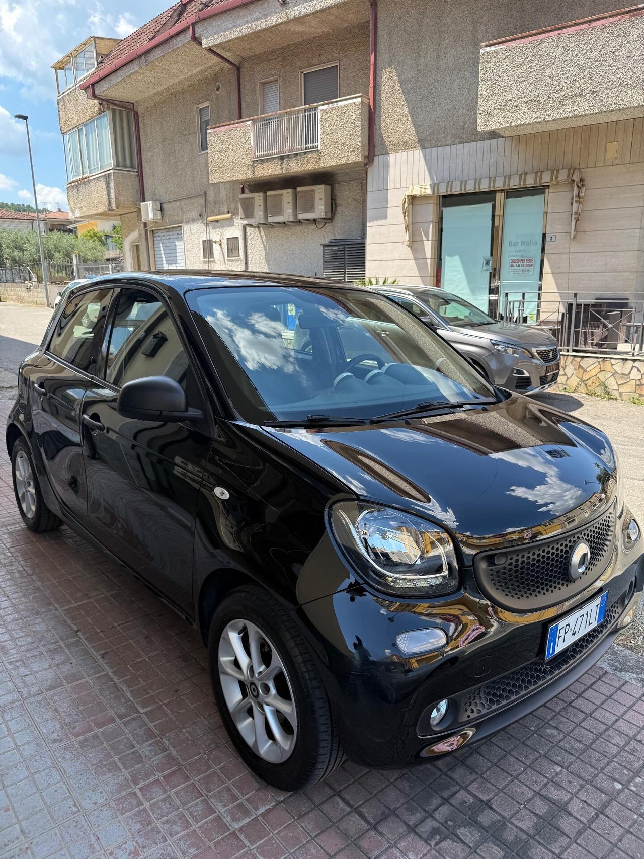 Smart ForFour 70 1.0 Prime