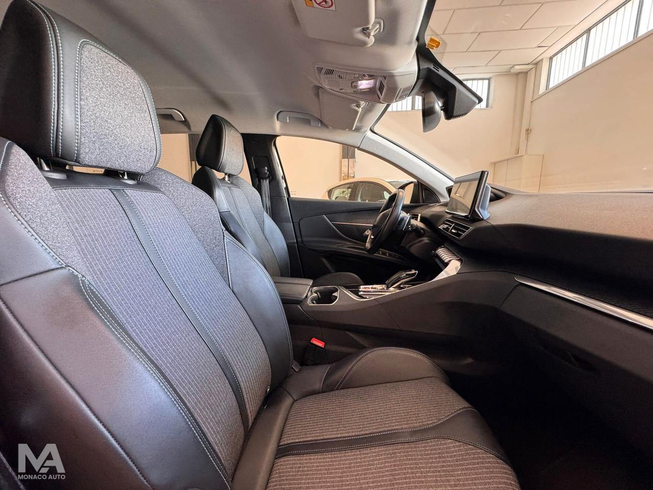 Peugeot 3008 BlueHDi 130 S&S EAT8 Allure 2022