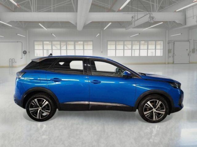 PEUGEOT 3008 BlueHDi 130 S&S EAT8 Allure